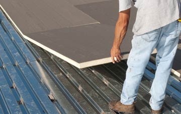 benefits of insulating Felmersham flat roofing